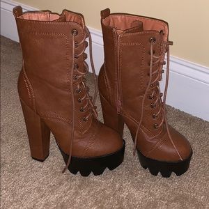 Bad b- heeled boots 👢
